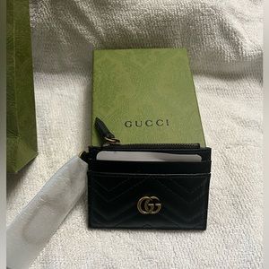 GG Marmont keychain wallet
